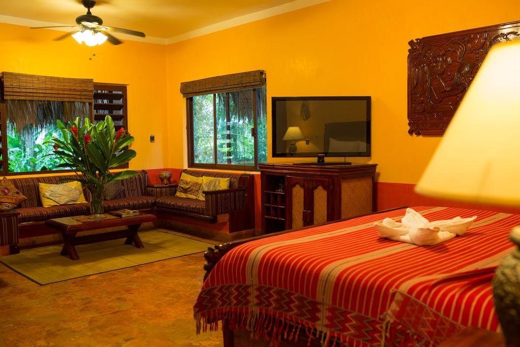 Hotel Boutique Quinta Chanabnal Palenque Exterior foto